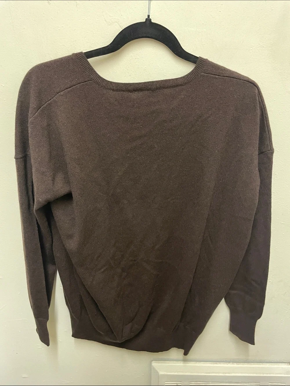 J. Crew V-Neck Sweater in Dark Brown | Size: M